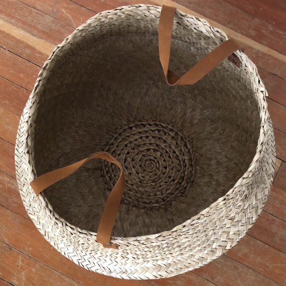 Very HTF Leather Handle Belly Basket - Picture 4 of 6